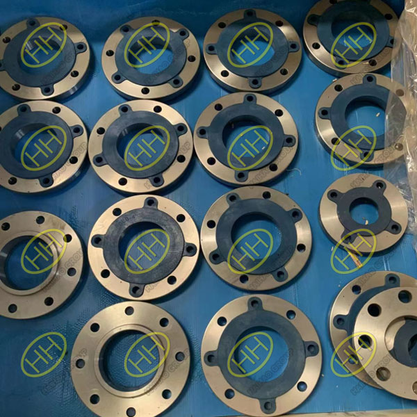 ASME B16.5 RF CL300 ASTM A105N weld neck flanges