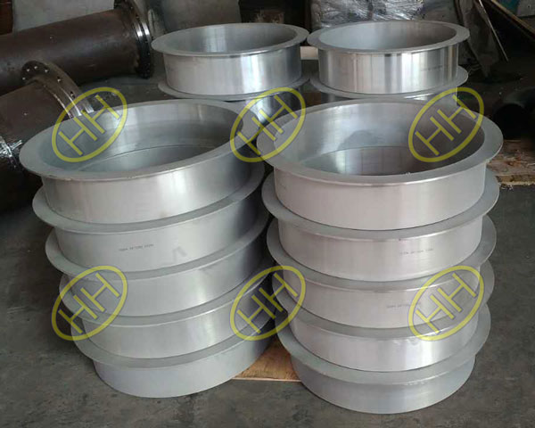 Seamless Tee Manufacturing Method : Hot-drawing Forming  ASTM A234 butt  weld pipe fittings,A182 forged pipe fittings,B16.5 weld neck flange,API 5L  seamless pipes